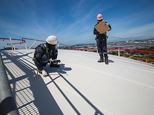 Commercial Roof Repair Services1